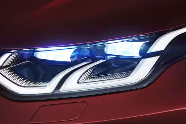 Land Rover Discovery Sport Headlight