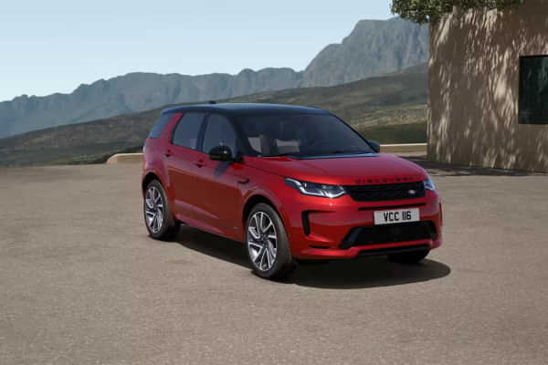 Land Rover Discovery Sport Right Rear Three Quarter Land Rover Discovery Sport Right Rear Three Quarter