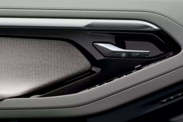 Land Rover Range Rover Evoque Driver Side Door Pad Handle