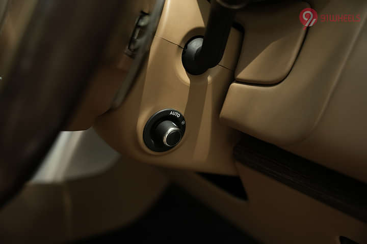 Land Rover Range Rover Steering Adjustment Lever/Controller