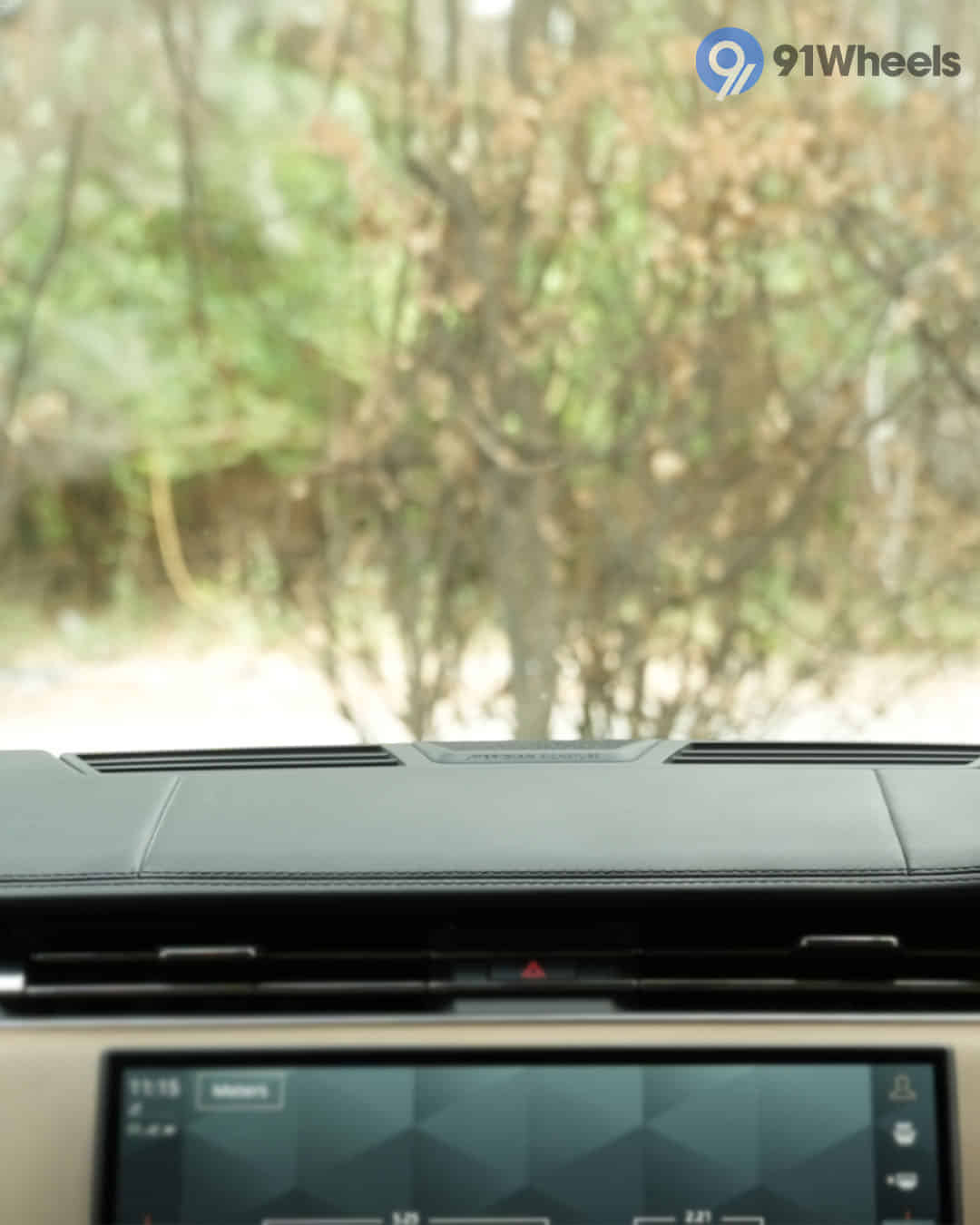 Front Centre Air Vents