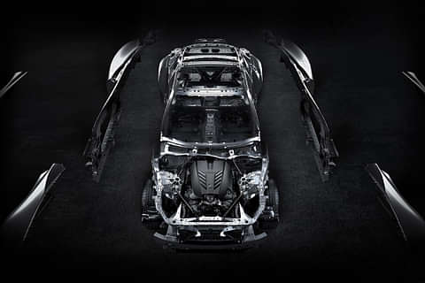 Lexus LC 500h 3.5L V6 Hybrid Engine Shot