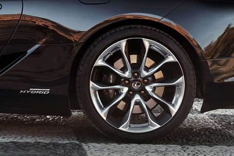 Lexus LC 500h Wheel Image