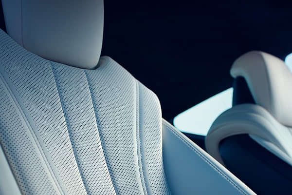 Lexus LC 500h Front Seat Headrest