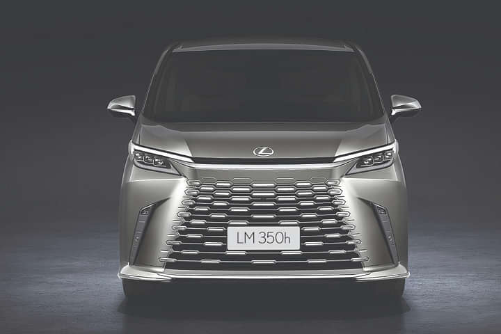 Lexus LM 350h Grille