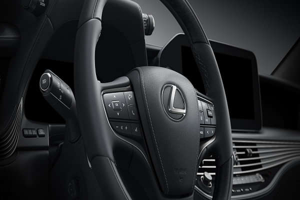 Lexus LS 500h Steering Wheel