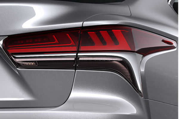Lexus LS 500h Tail Light/Tail Lamp