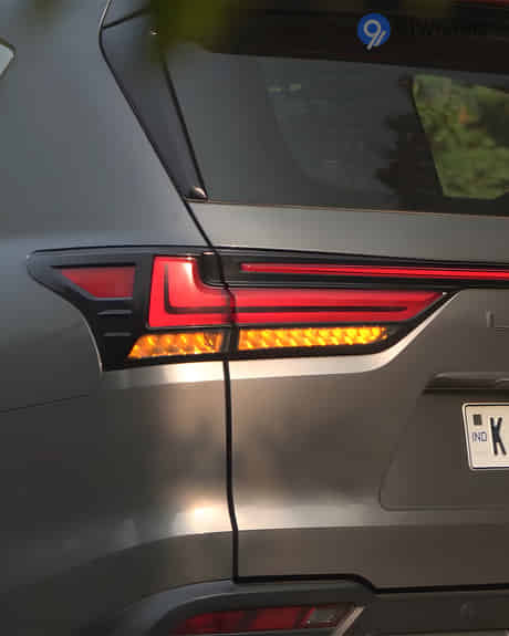 LX Tail Light / Tail Lamp