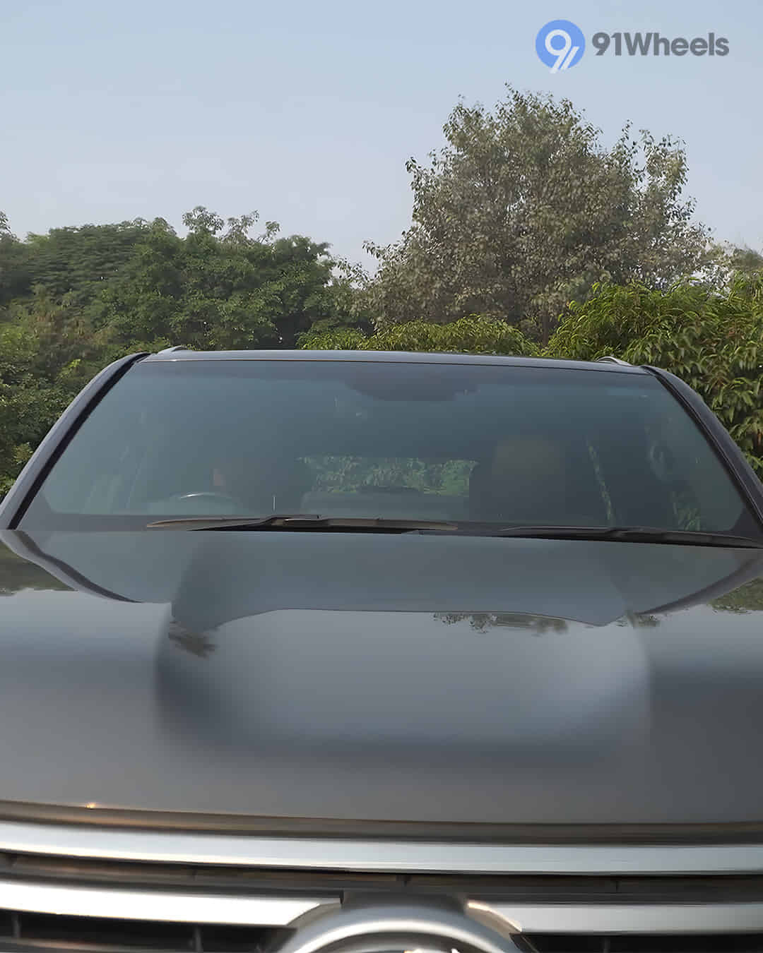 Closed Hood / Bonnet