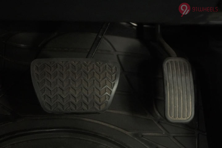 Lexus LX Pedals/Foot Controls