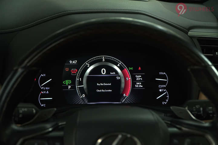Lexus LX Head-Up Display (HUD)