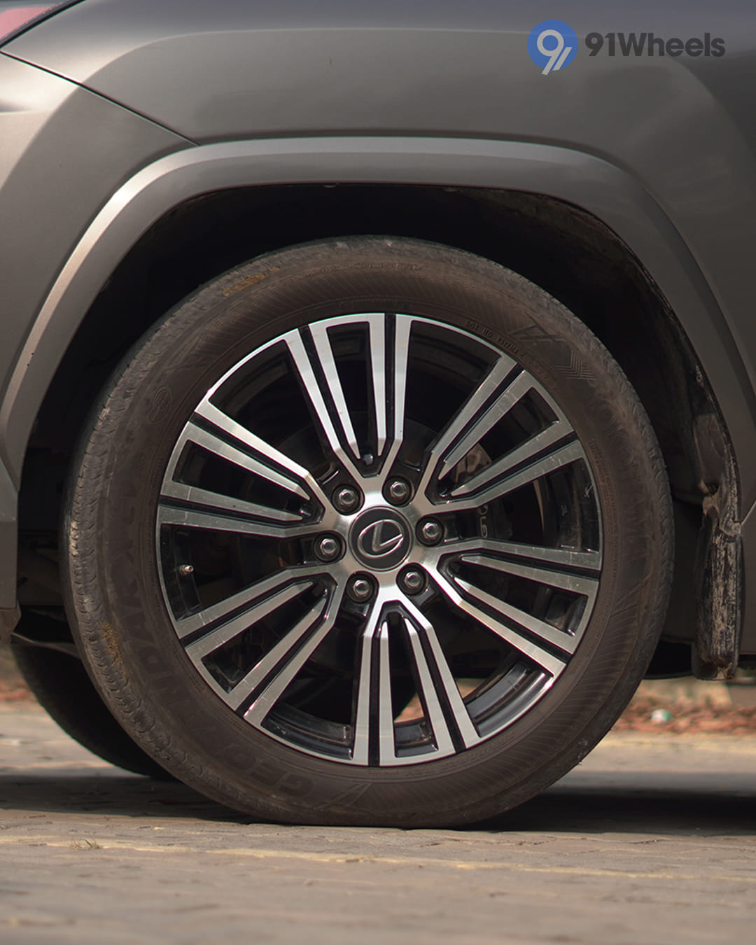 Lexus LX Wheel