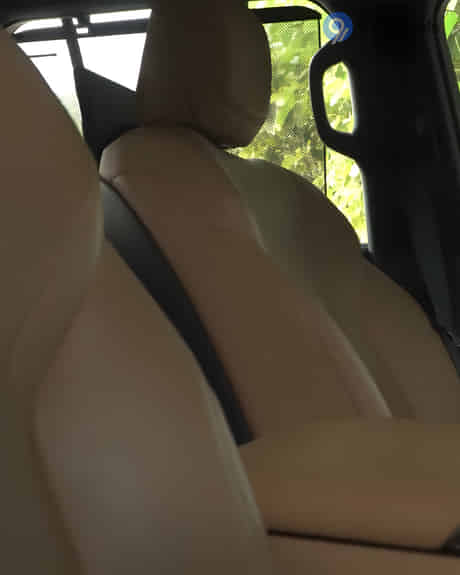 LX Front Row Seats