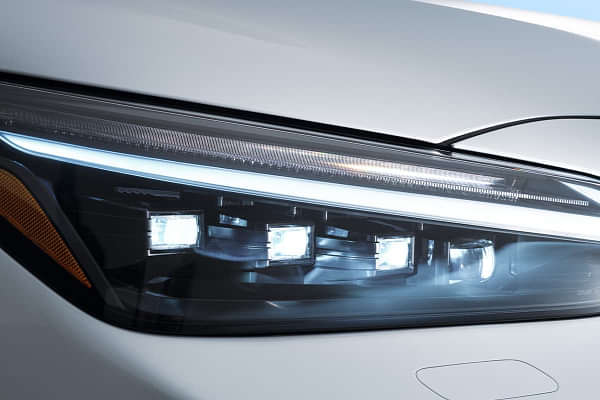 Lexus NX Headlight