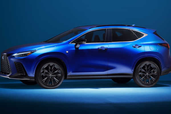 Lexus NX 350h Left Side View Lexus NX 350h Left Side View