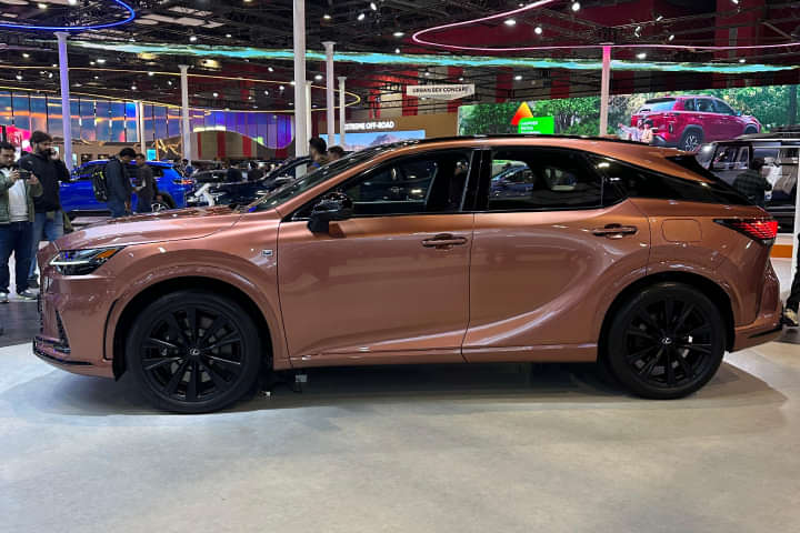 Lexus RX Left Side View