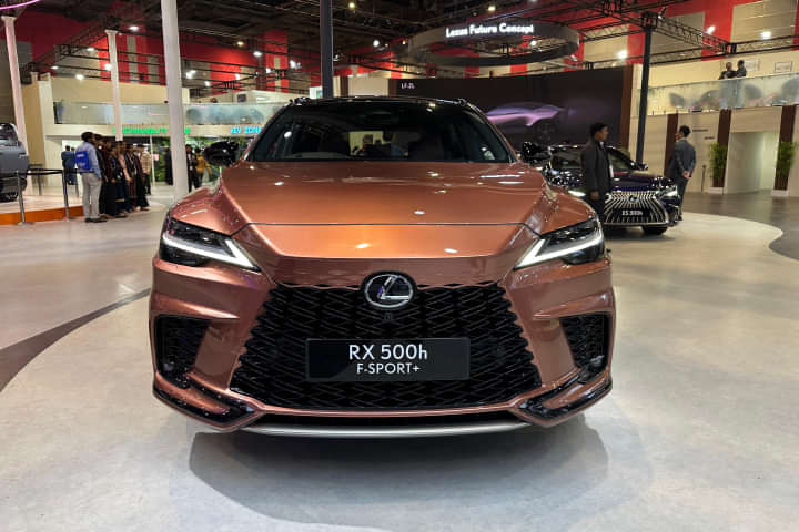 Lexus RX Front View