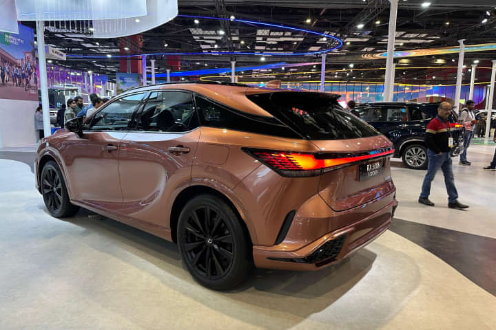 Lexus RX Left Rear Three Quarter