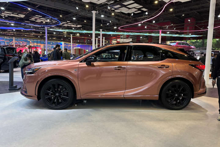 Lexus RX Left Side View