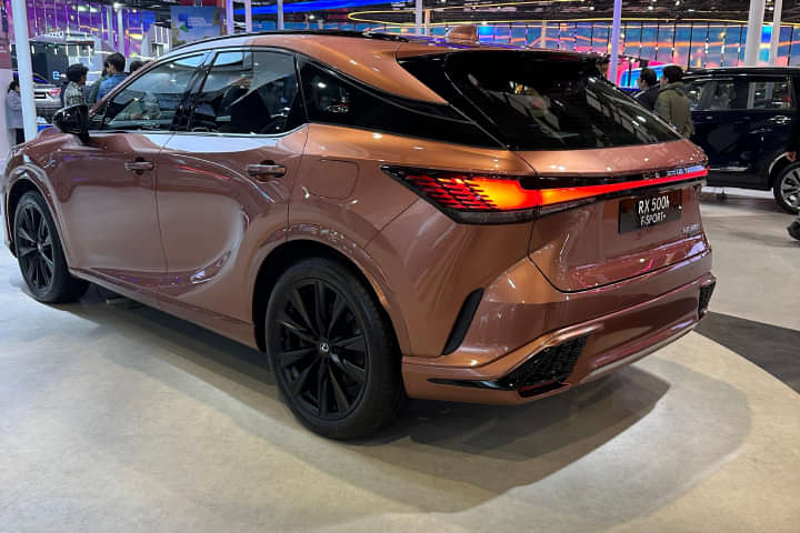 Lexus RX Left Rear Three Quarter