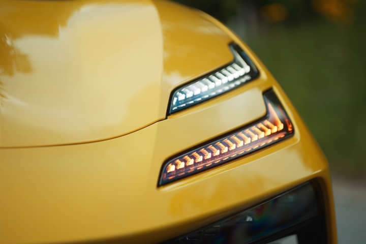 Lotus Emeya Blinker
