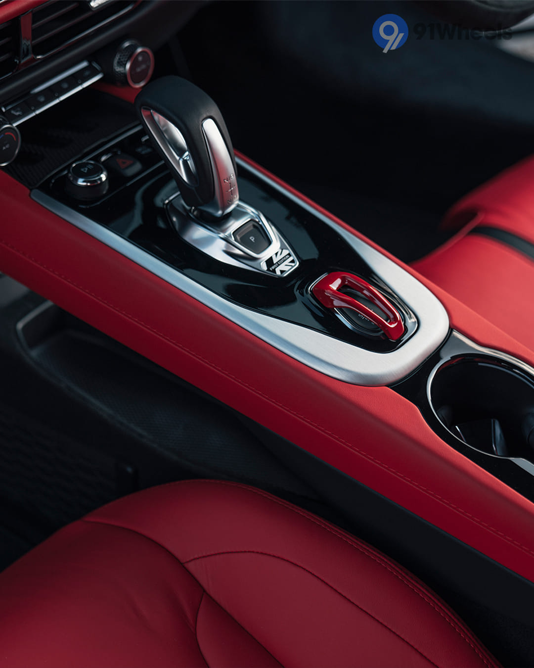 Lotus Emira Gear Shifter / Gear Shifter Stalk