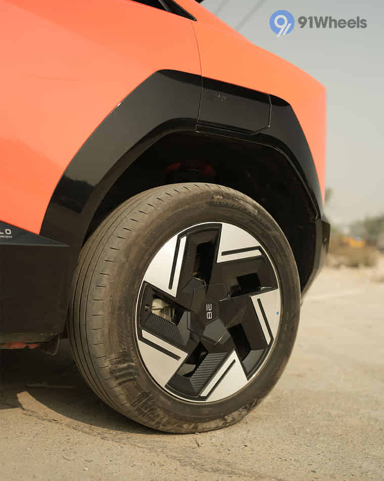 Outerview - 15 Outerview - 15