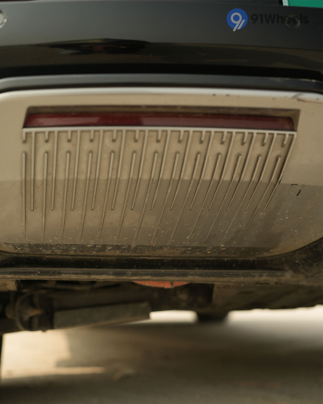 Headlights & Tail-lights - 4