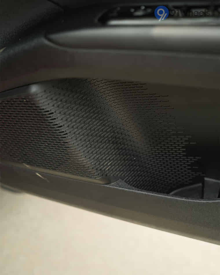 Doors & Windows - 4 Doors & Windows - 4