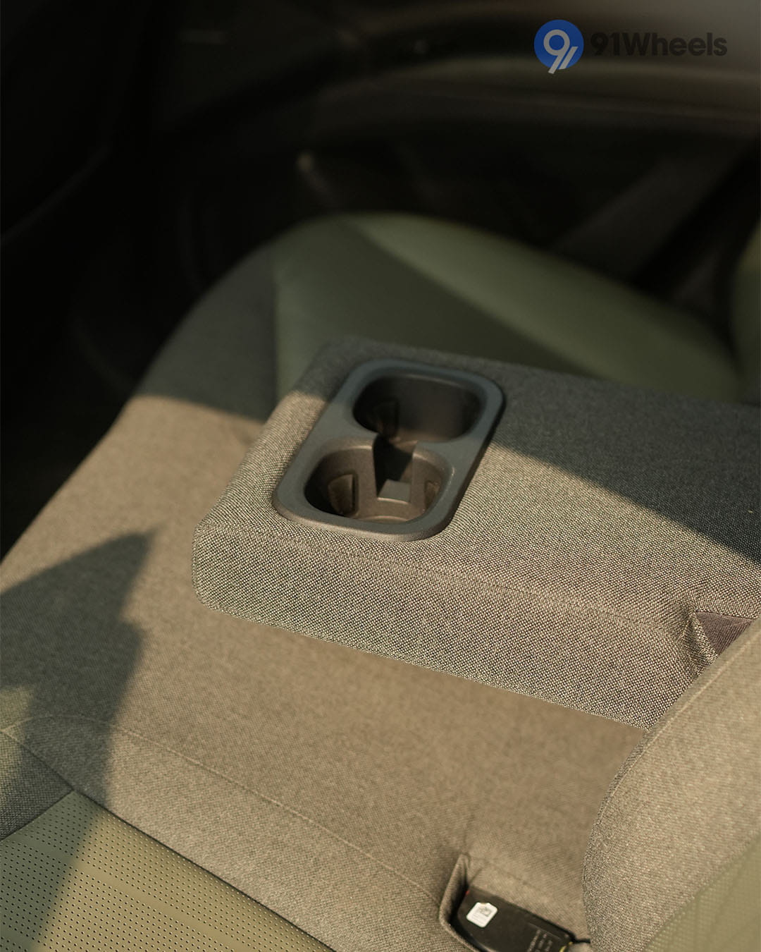 Seats & Cabin Comfort - 1