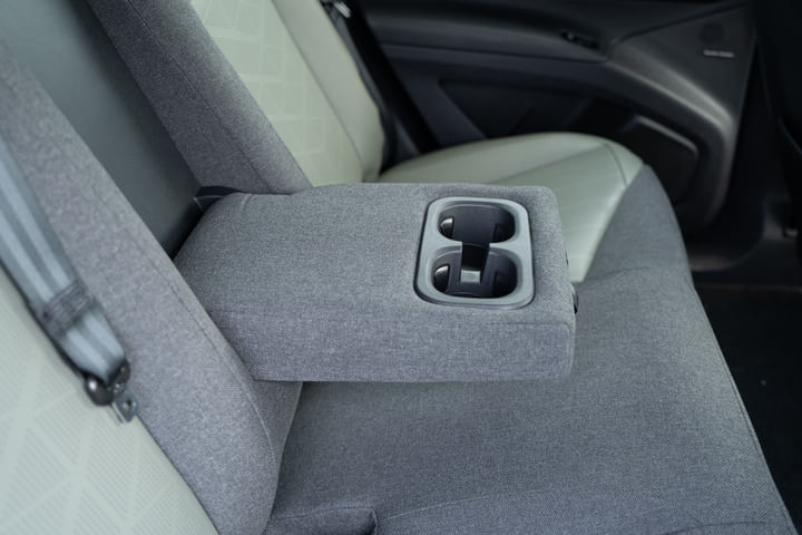 Mahindra BE 6 Cup Holders