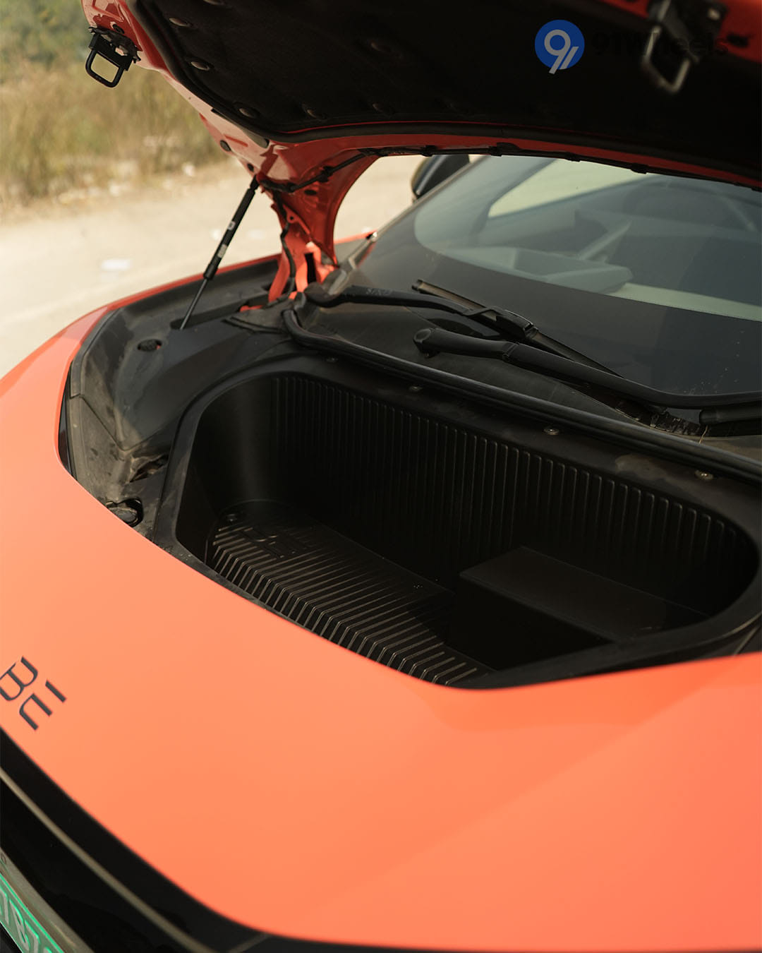 Bootspace & Utility - 3