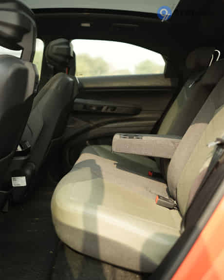BE 6 Rear Seats