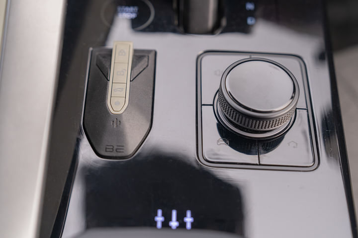 Mahindra BE 6 Parking Brake/Emergency Brake