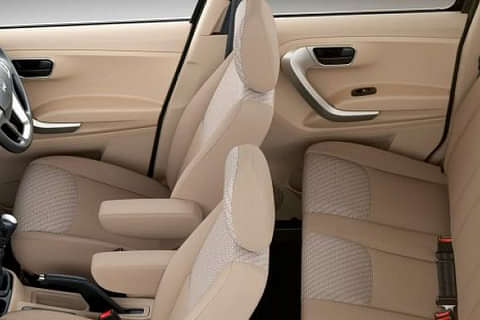 Mahindra Bolero Neo N10 Option Front Row Seats