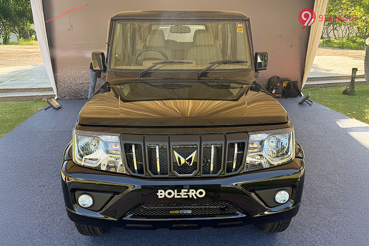 Mahindra Bolero Front View