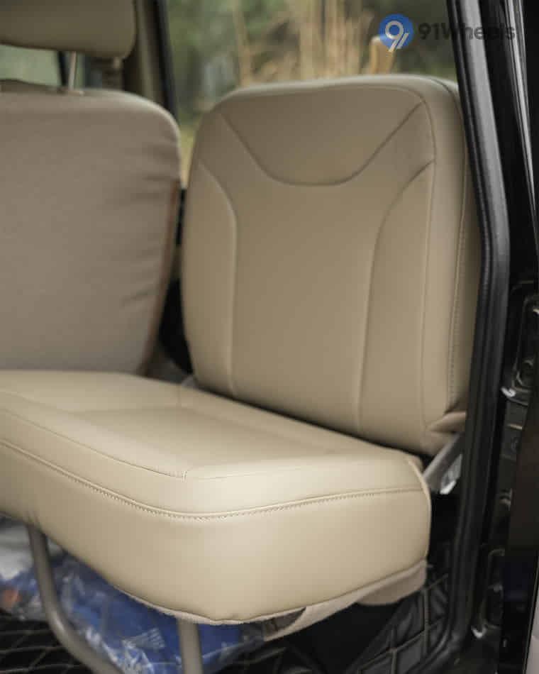 Seats & Cabin Comfort - 3