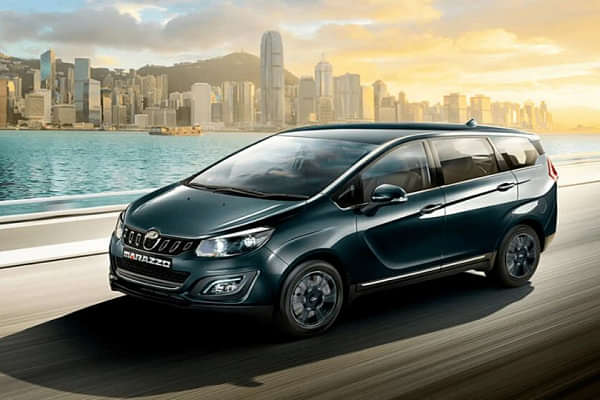 Mahindra Marazzo Left Front Three Quarter