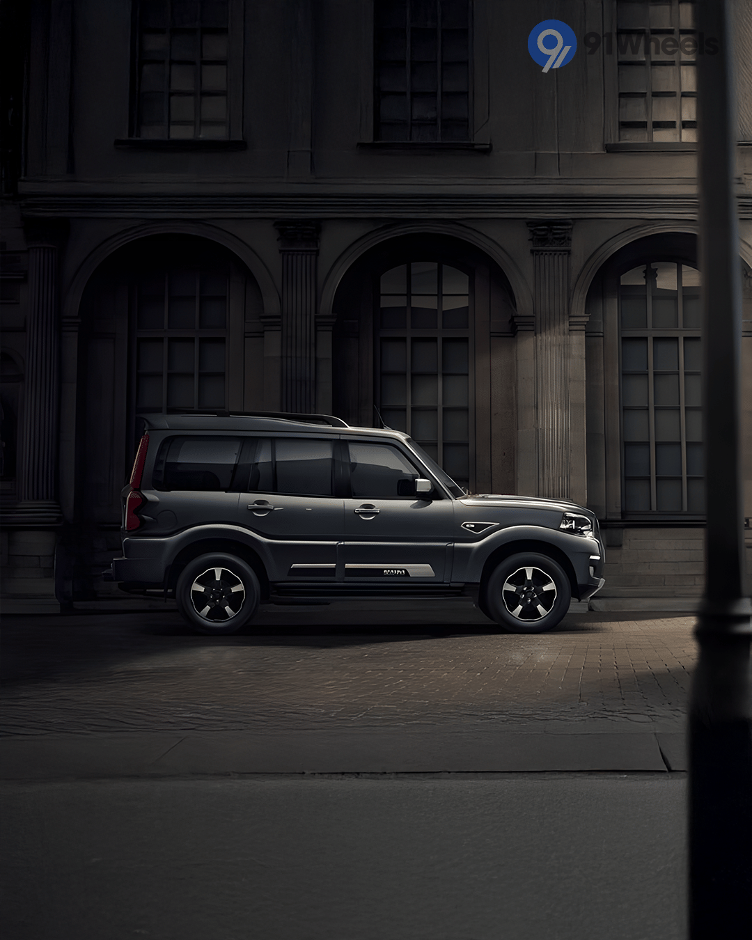 Mahindra Scorpio Classic image