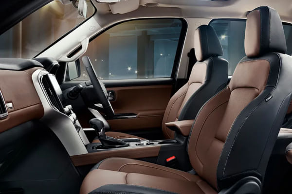 Mahindra Scorpio N Front Row Seats