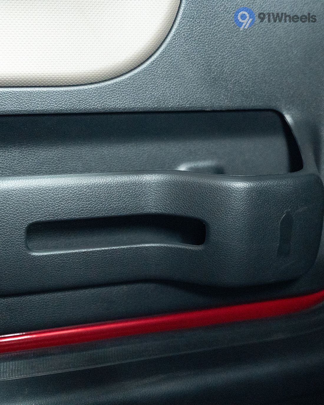 Front Passenger Door Pad Handle Front Passenger Door Pad Handle