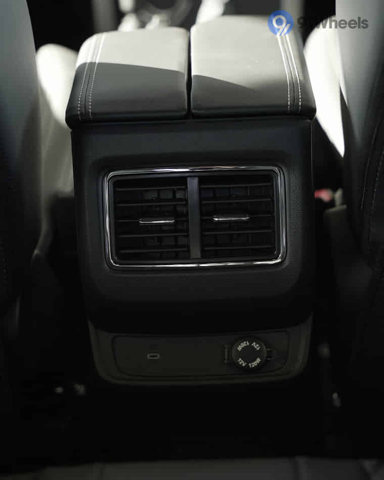 Seats & Cabin Comfort - 1