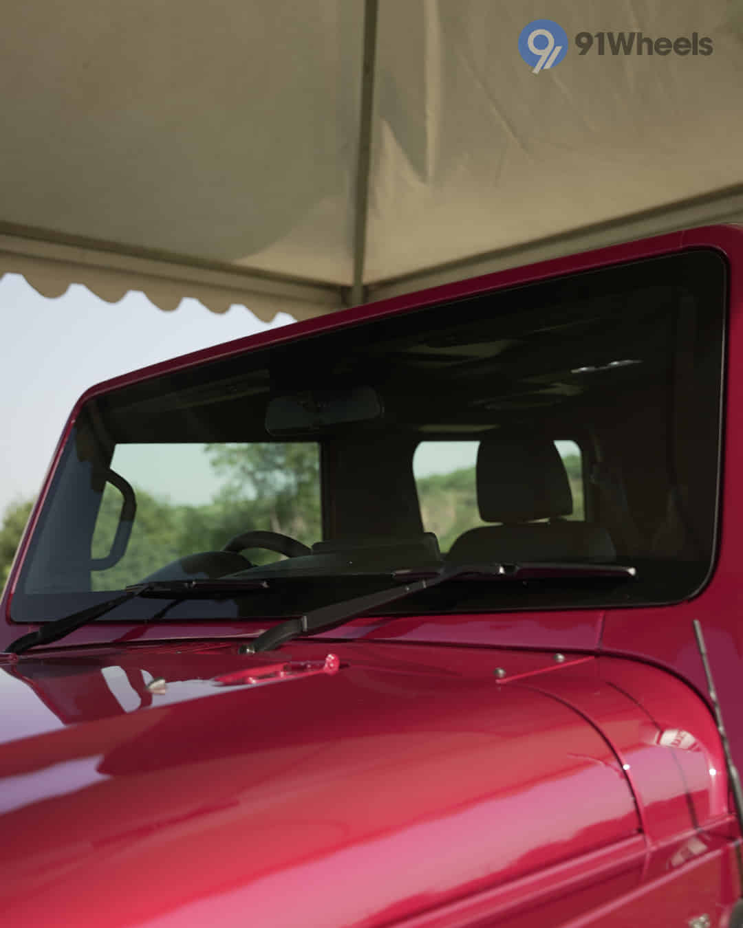 Front Windshield / Windscreen