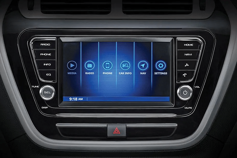 Mahindra TUV300 Plus Touchscreen