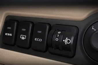 Mahindra TUV300 Plus Others Mahindra TUV300 Plus Others