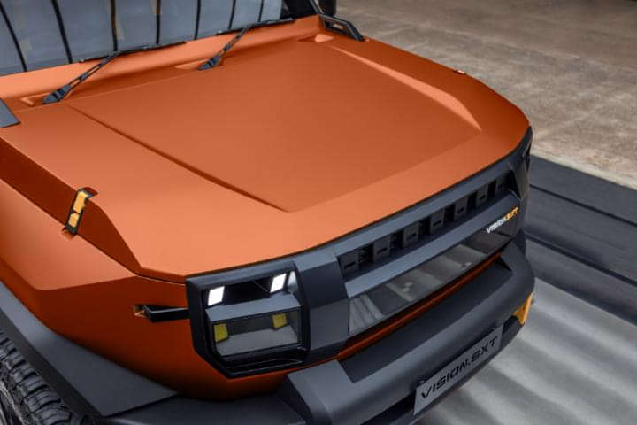 Mahindra Vision SXT Closed Hood/Bonnet