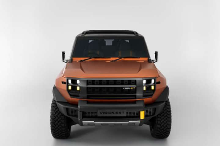 Mahindra Vision SXT Front View