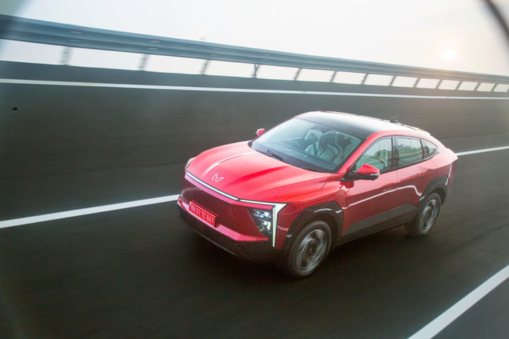 Mahindra XEV 9e Driving Shot