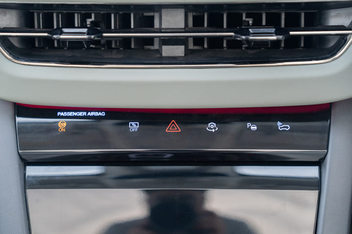 Mahindra XEV 9e Front Centre Air Vents