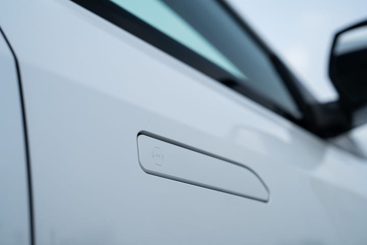 Mahindra XEV 9e Front Door Handle